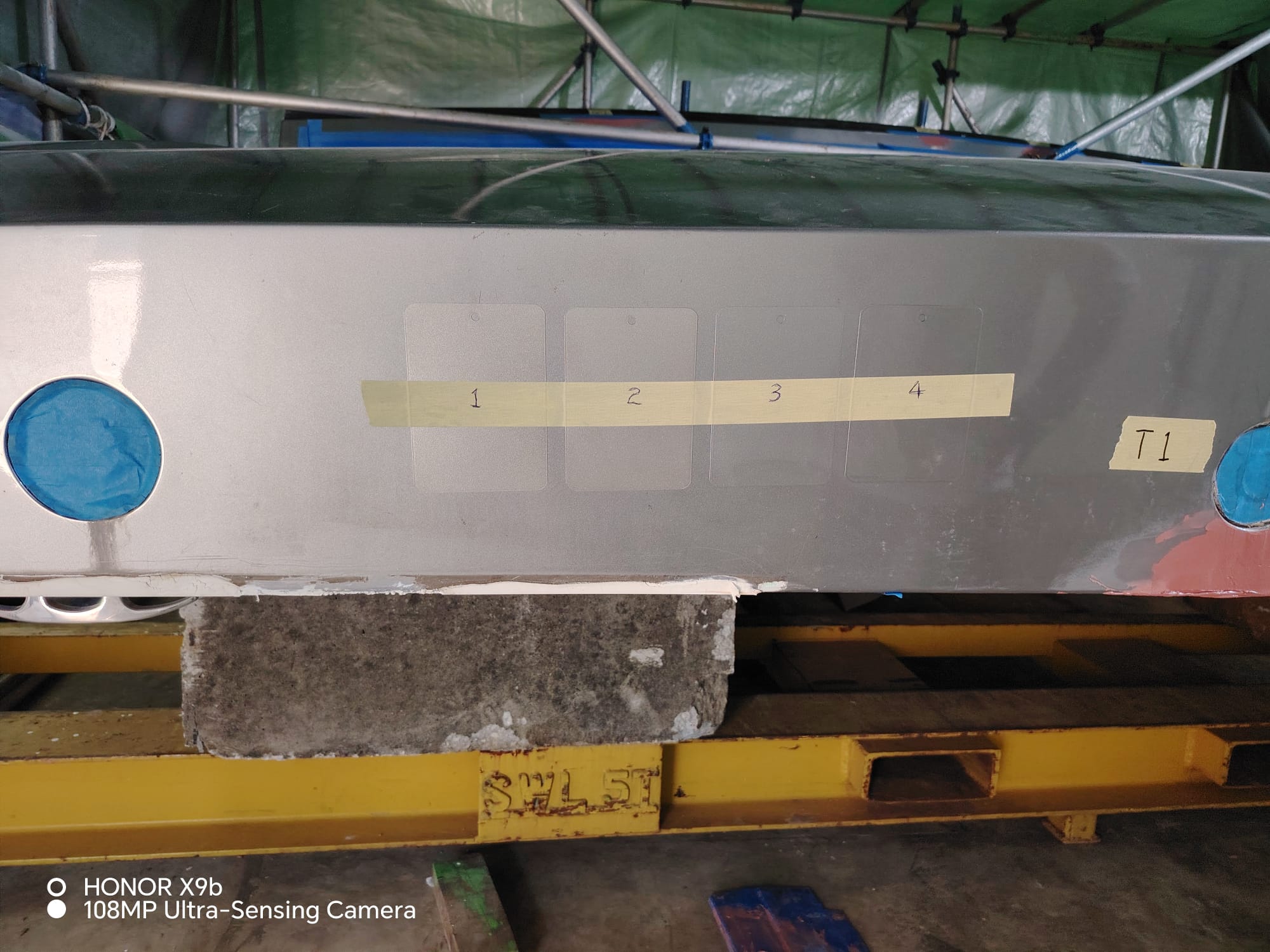 Custom colour matching — bespoke paint formulation for yacht hull